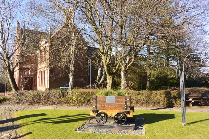Miners Memorial, Bothwell